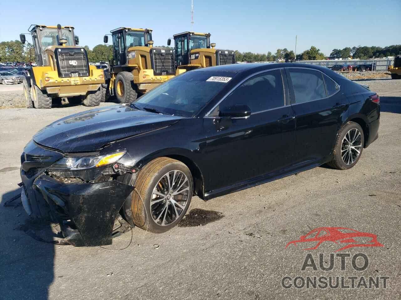 TOYOTA CAMRY 2018 - 4T1B11HK5JU630667