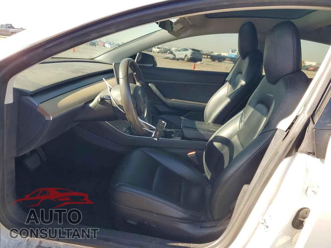 TESLA MODEL 3 2020 - 5YJ3E1EA2LF590553