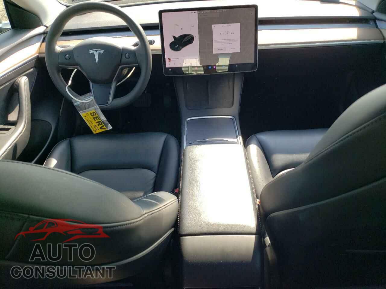 TESLA MODEL 3 2021 - 5YJ3E1EA1MF084245