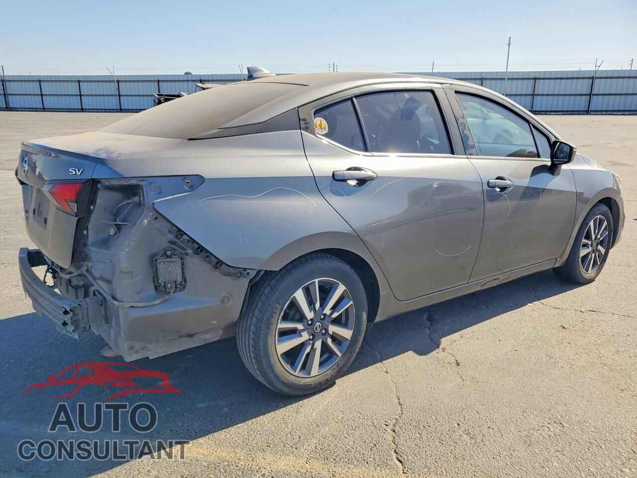 NISSAN VERSA 2020 - 3N1CN8EV5LL840514
