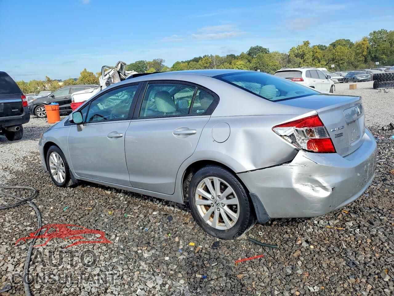 HONDA CIVIC 2012 - 19XFB2F80CE103234