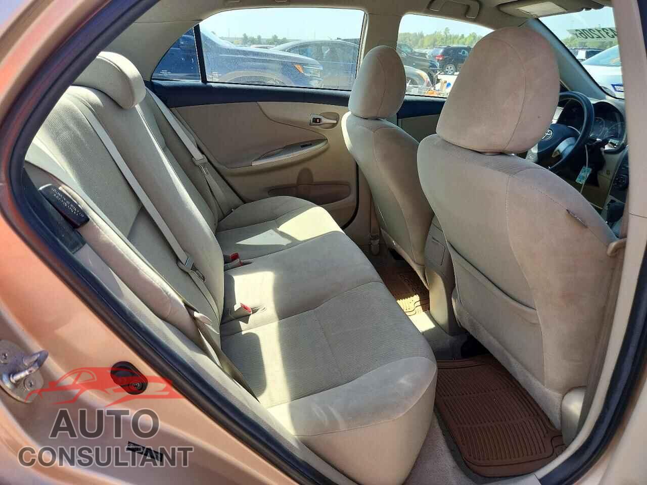 TOYOTA COROLLA 2011 - 2T1BU4EE7BC628199
