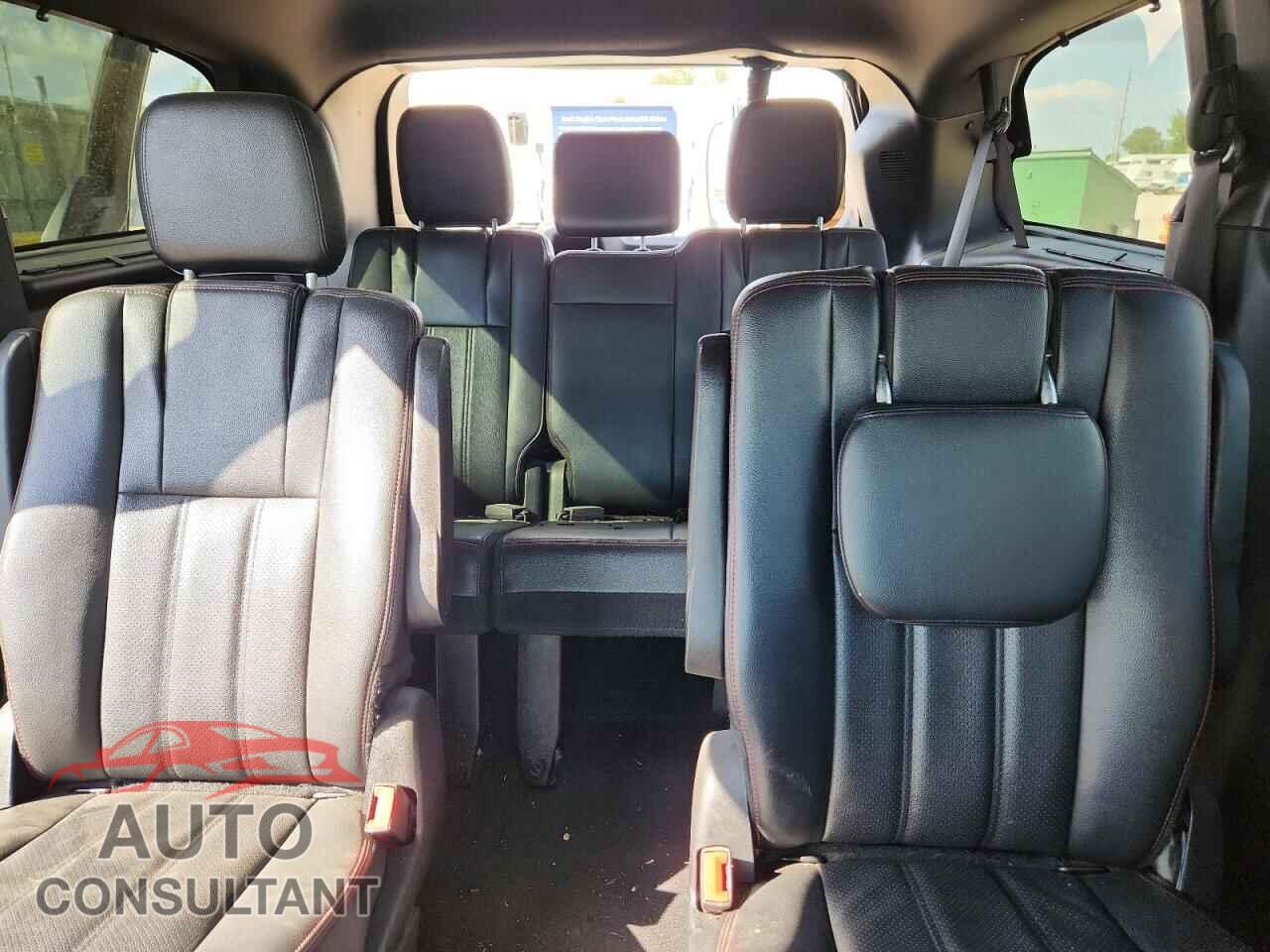 DODGE CARAVAN 2017 - 2C4RDGEG8HR558528