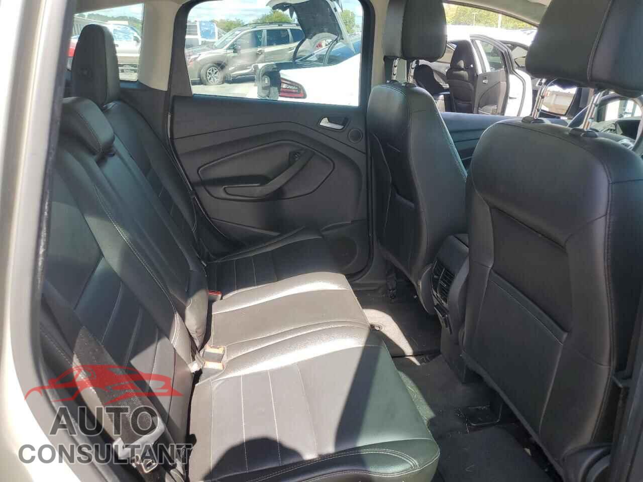 FORD CMAX 2015 - 1FADP5CU7FL101459