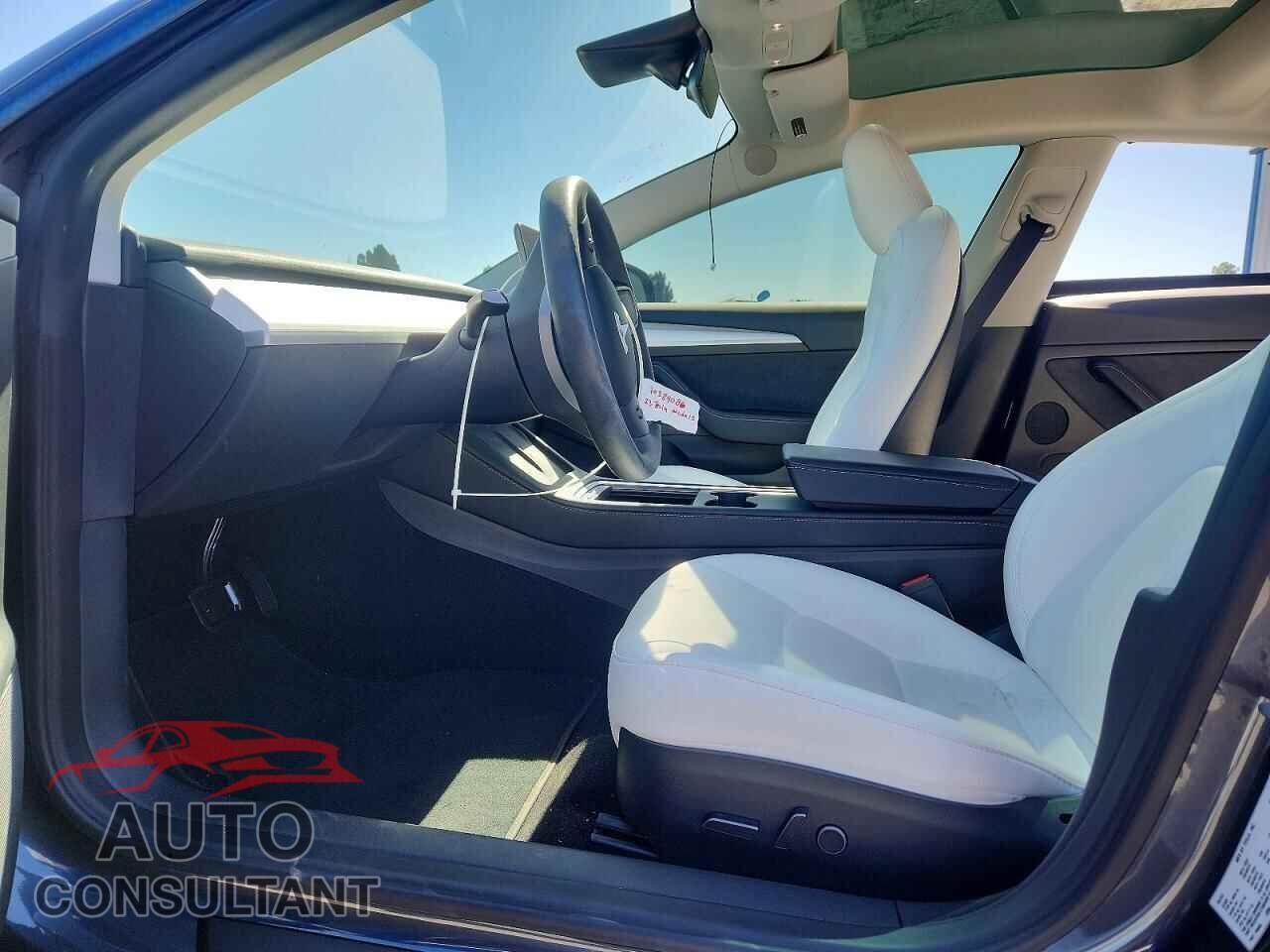 TESLA MODEL 3 2023 - 5YJ3E1EA8PF645819