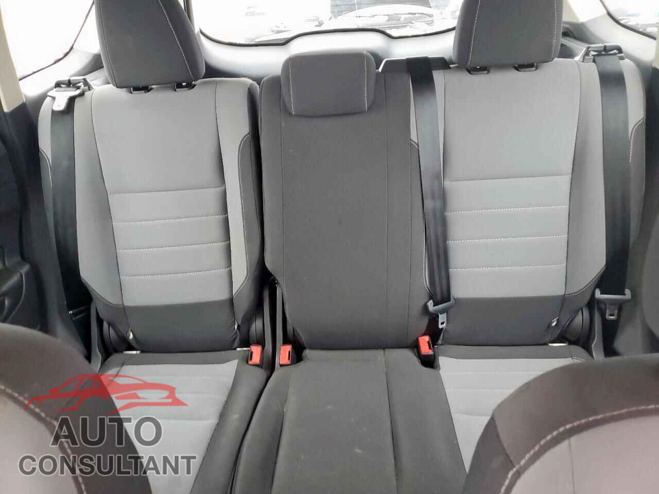 FORD ESCAPE 2017 - 1FMCU0F71HUE30173