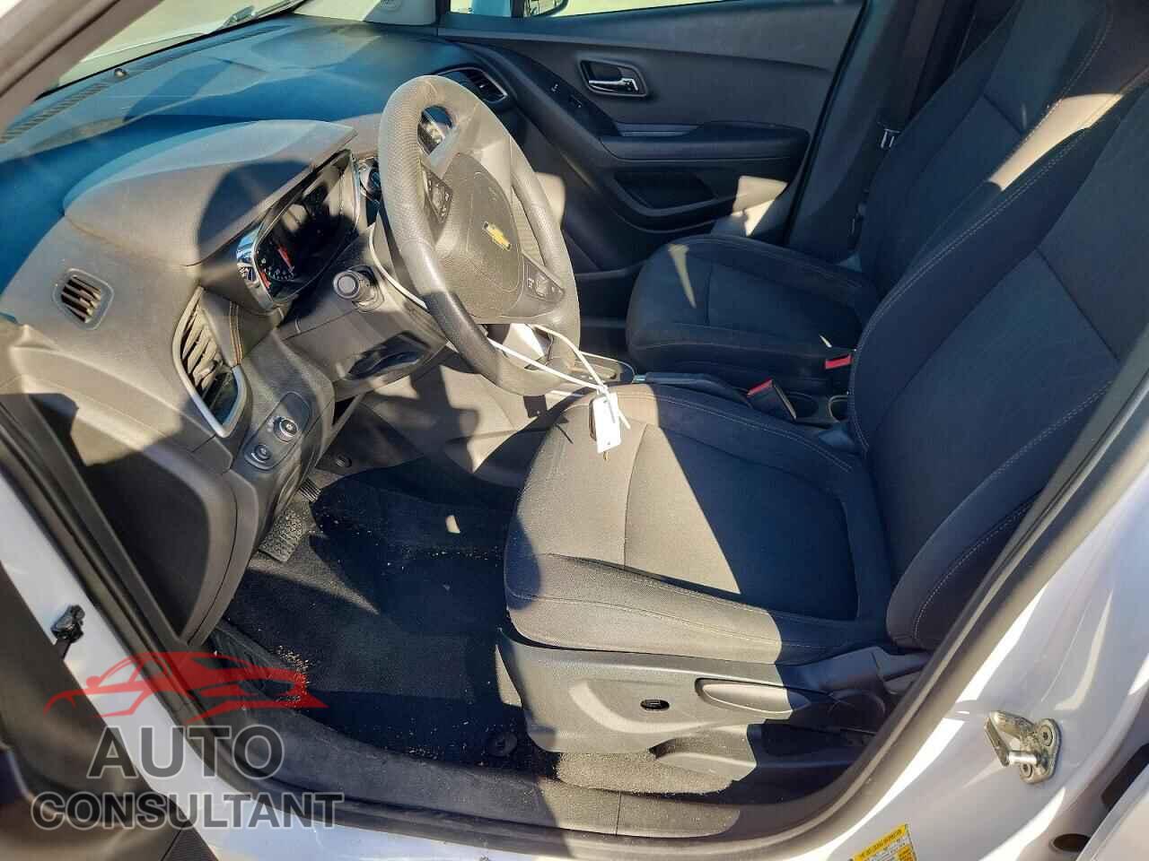 CHEVROLET TRAX 2017 - 3GNCJLSB3HL188335