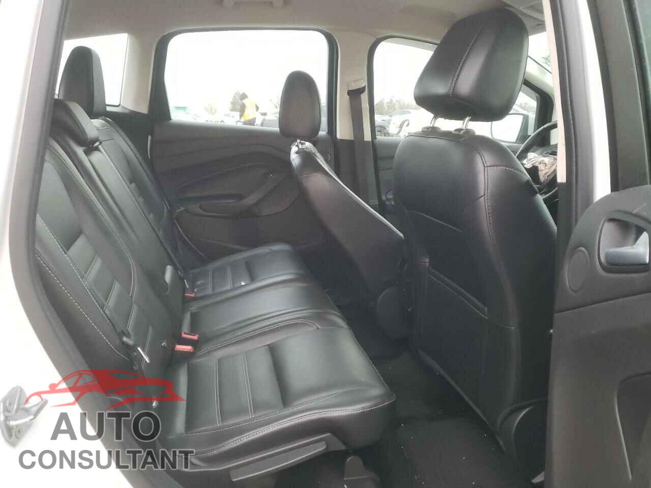FORD CMAX 2017 - 1FADP5DU6HL104337