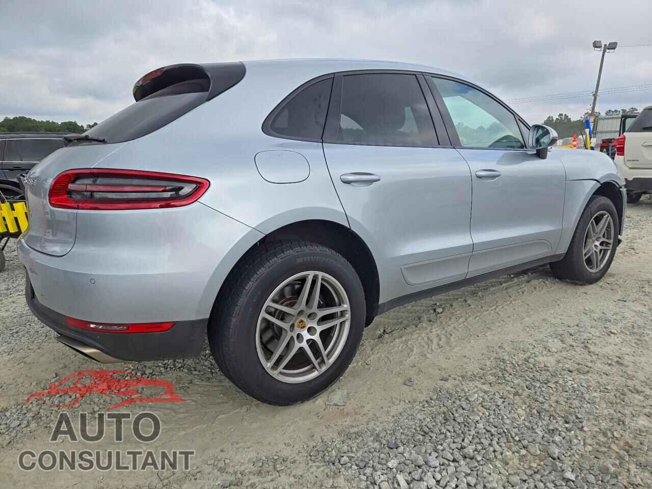 PORSCHE MACAN 2018 - WP1AA2A58JLB04578