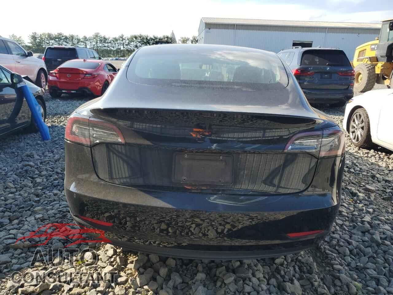 TESLA MODEL 3 2019 - 5YJ3E1EA7KF298086