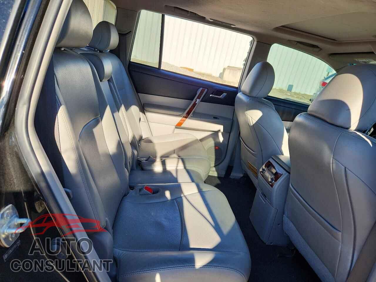 TOYOTA HIGHLANDER 2013 - 5TDDK3EH1DS239409