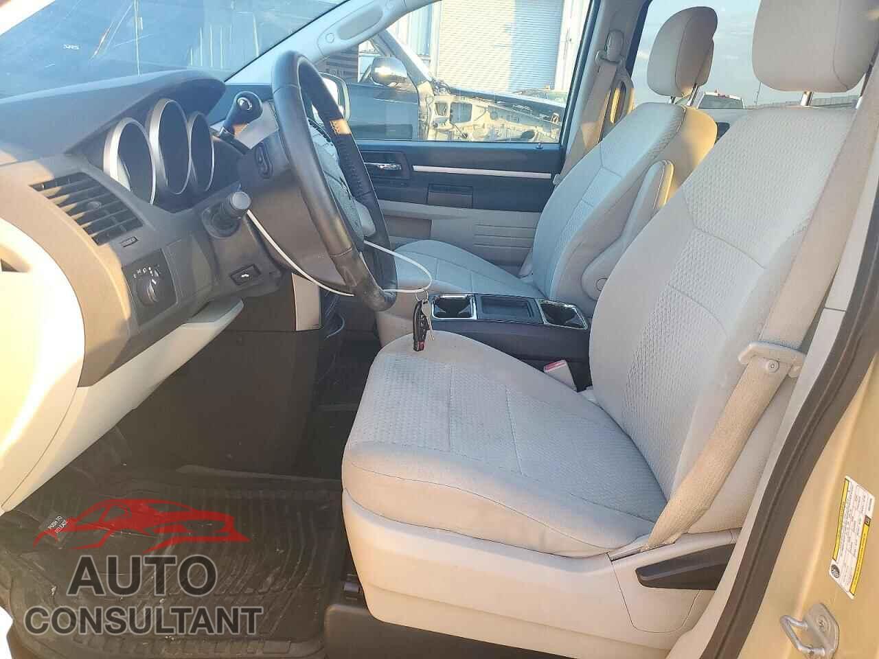 DODGE CARAVAN 2010 - 2D4RN3D19AR476996
