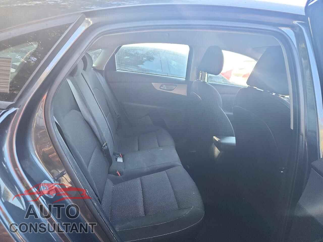 KIA FORTE 2022 - 3KPF24AD8NE460180