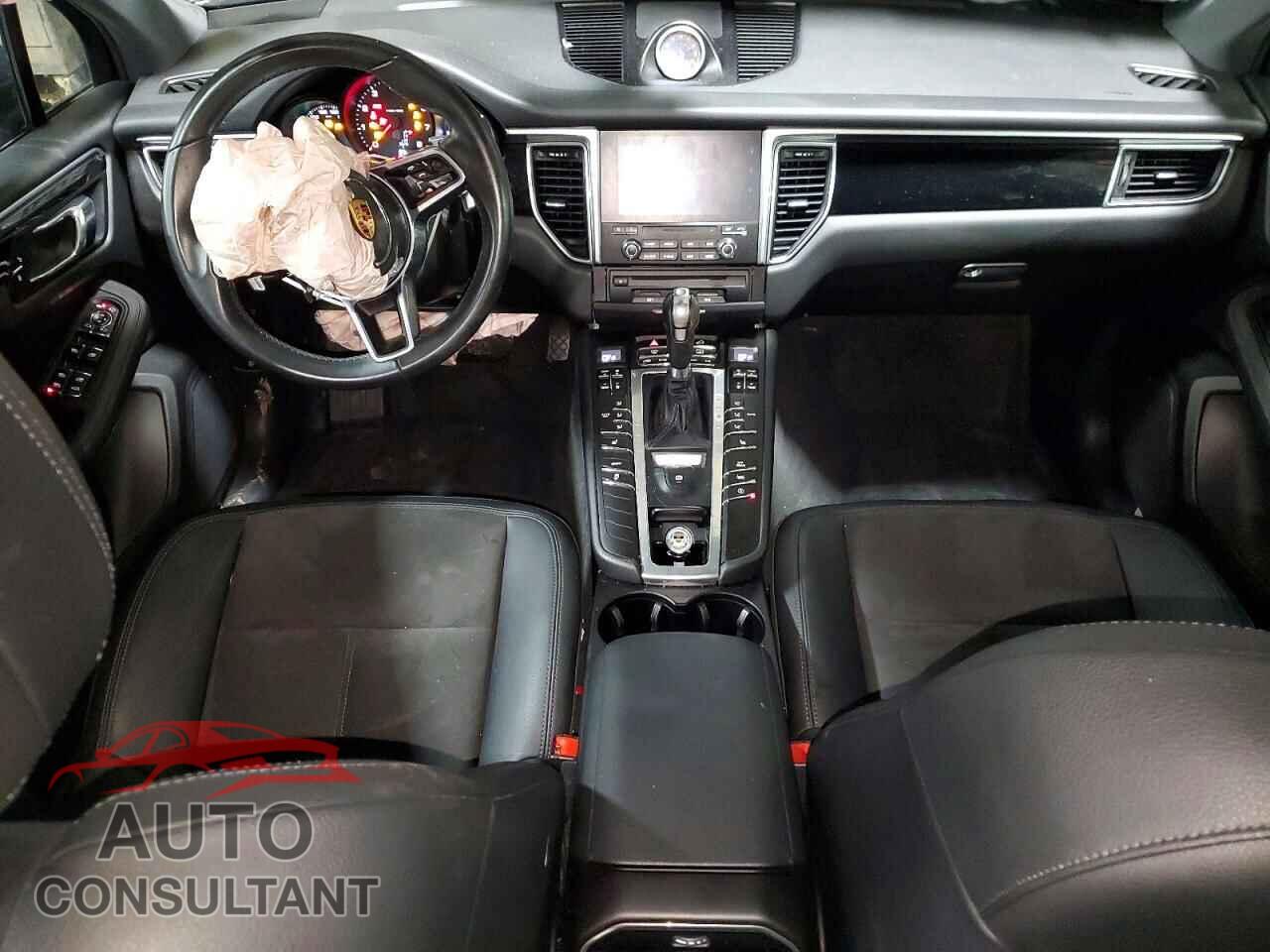 PORSCHE MACAN 2017 - WP1AA2A55HLB00627