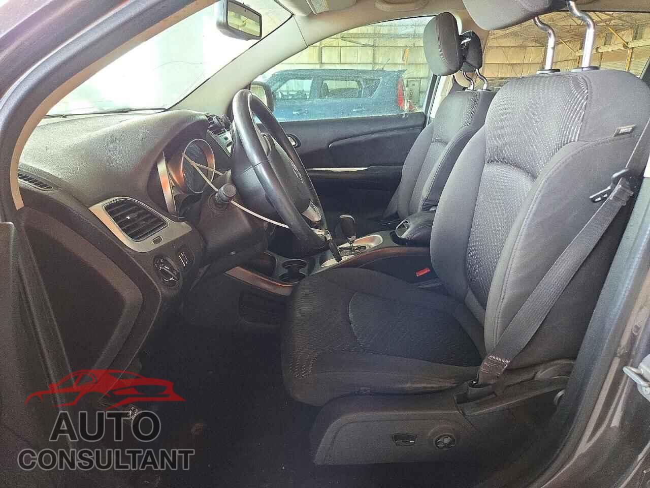 DODGE JOURNEY 2015 - 3C4PDCBG8FT632819