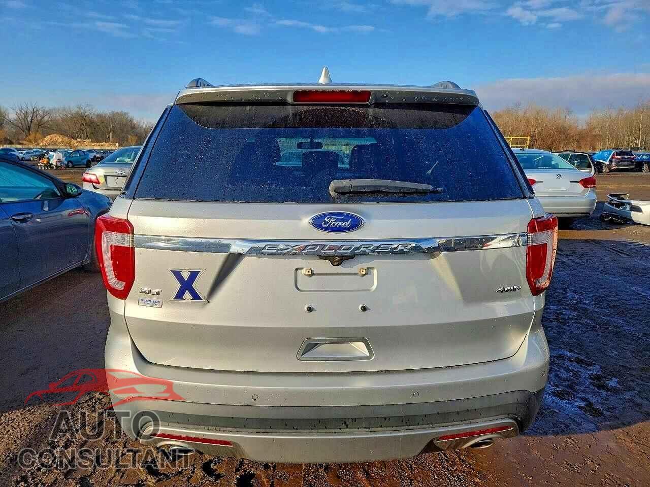 FORD EXPLORER 2017 - 1FM5K8D83HGA40182