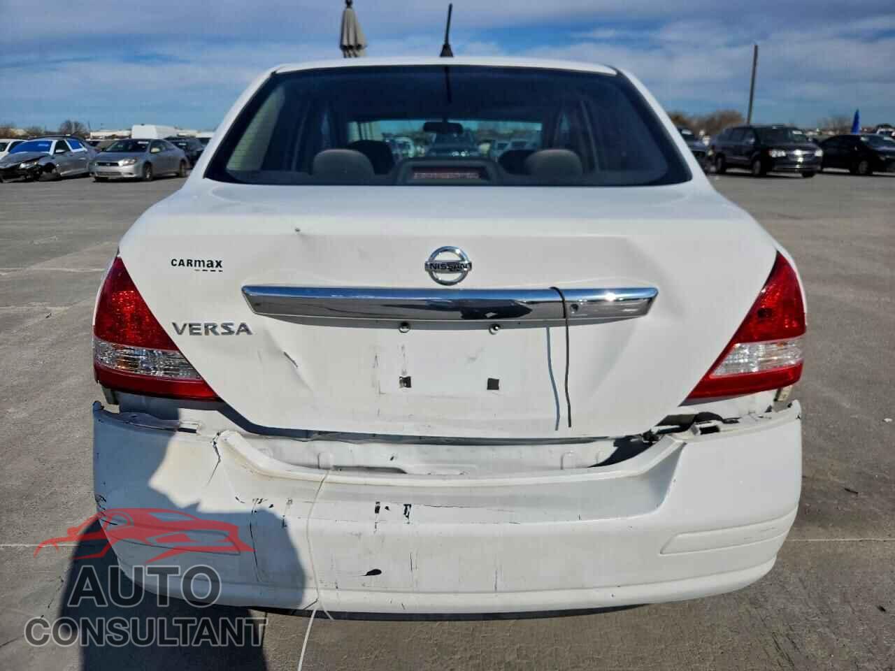 NISSAN VERSA 2011 - 3N1BC1AP6BL466283