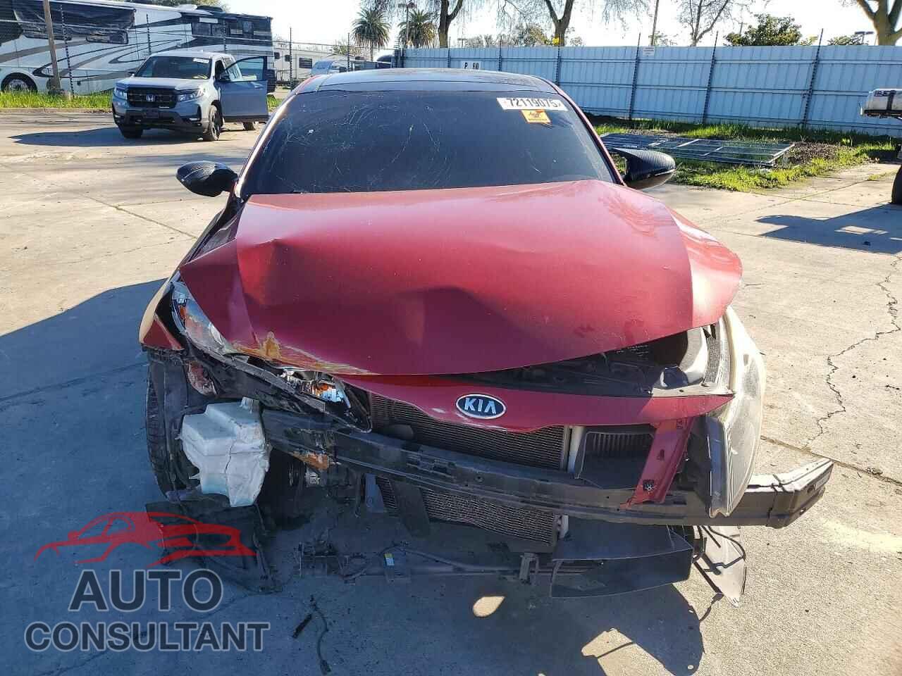 KIA OPTIMA 2012 - 5XXGR4A64CG084728