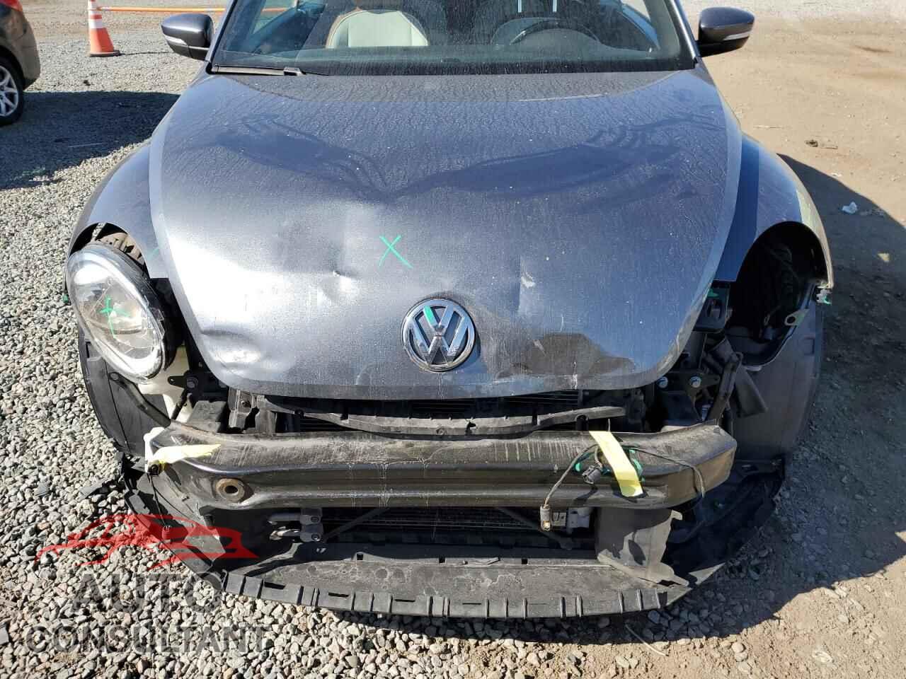 VOLKSWAGEN BEETLE 2017 - 3VW517AT4HM813481