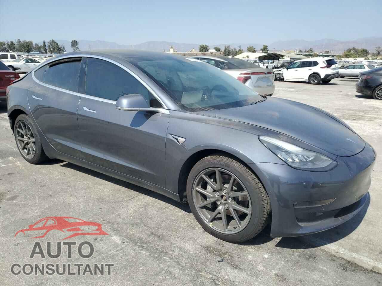 TESLA MODEL 3 2020 - 5YJ3E1EB9LF651387