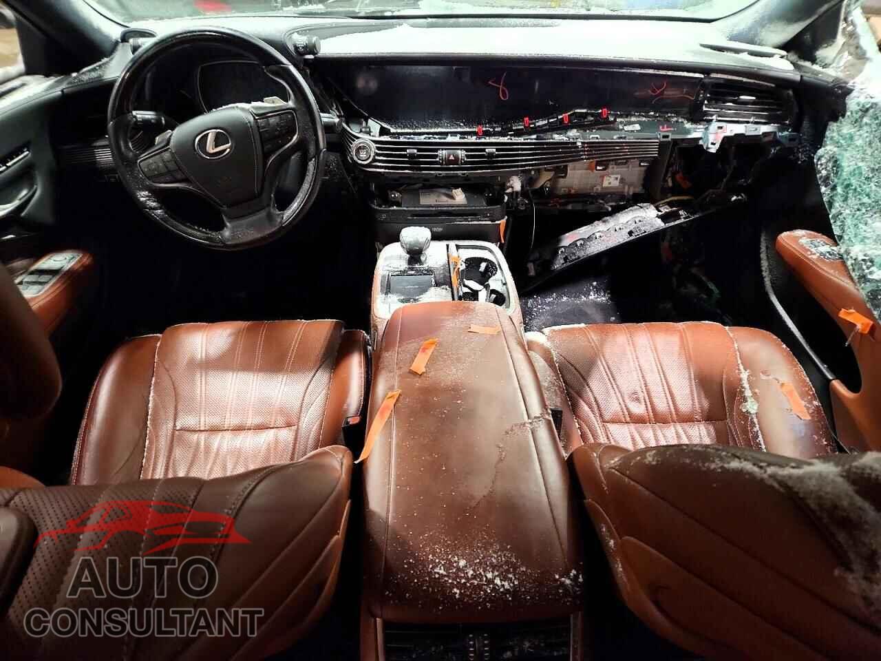 LEXUS LS500 2018 - JTHC5LFF2J5000595