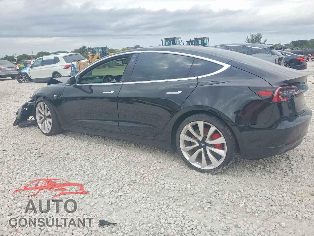 TESLA MODEL 3 2018 - 5YJ3E1EB2JF078717