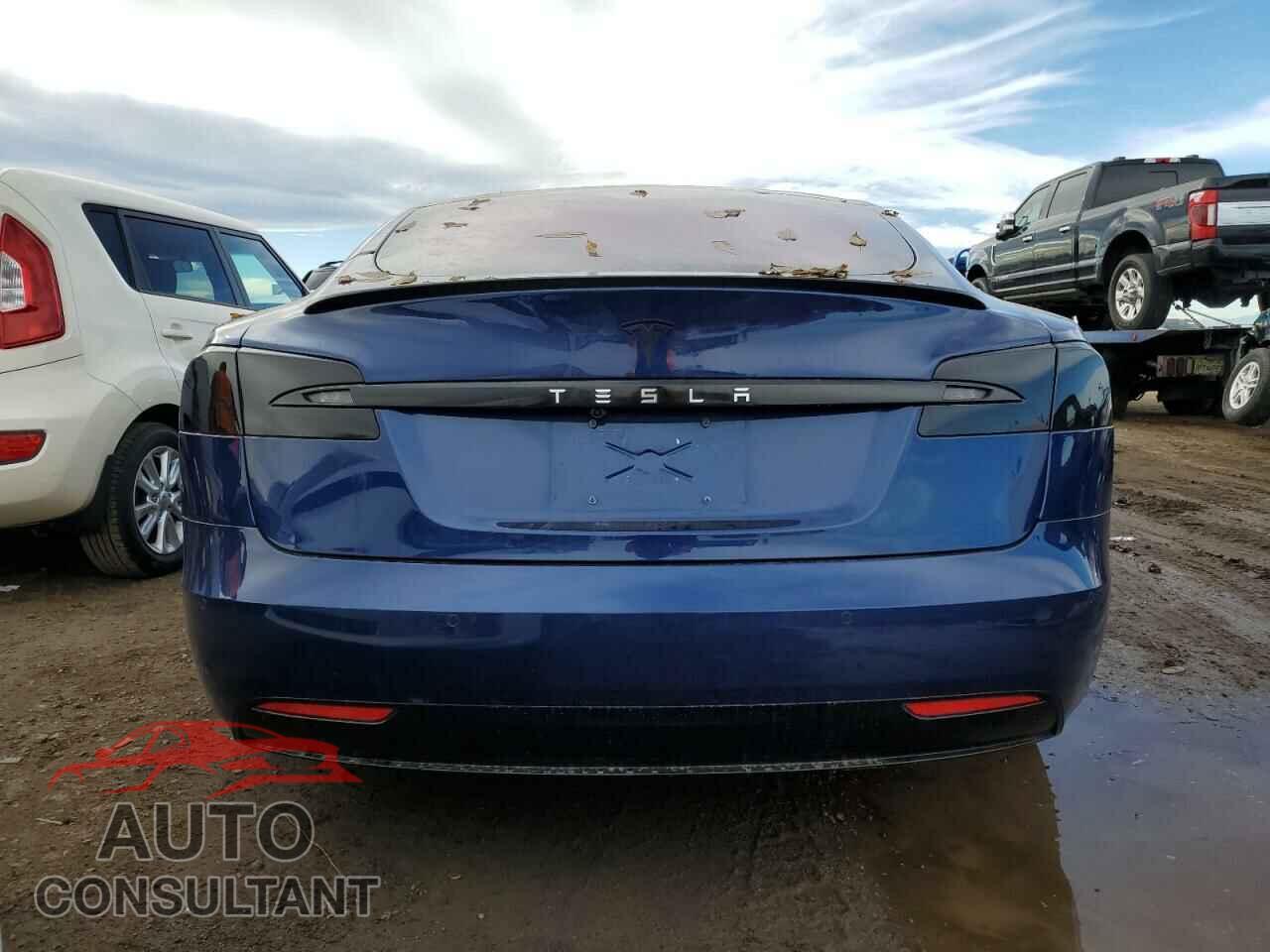 TESLA MODEL S 2017 - 5YJSA1E20HF192488