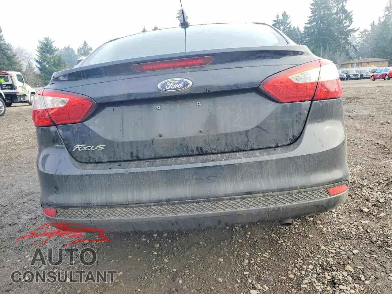 FORD FOCUS 2014 - 1FADP3E21EL421486