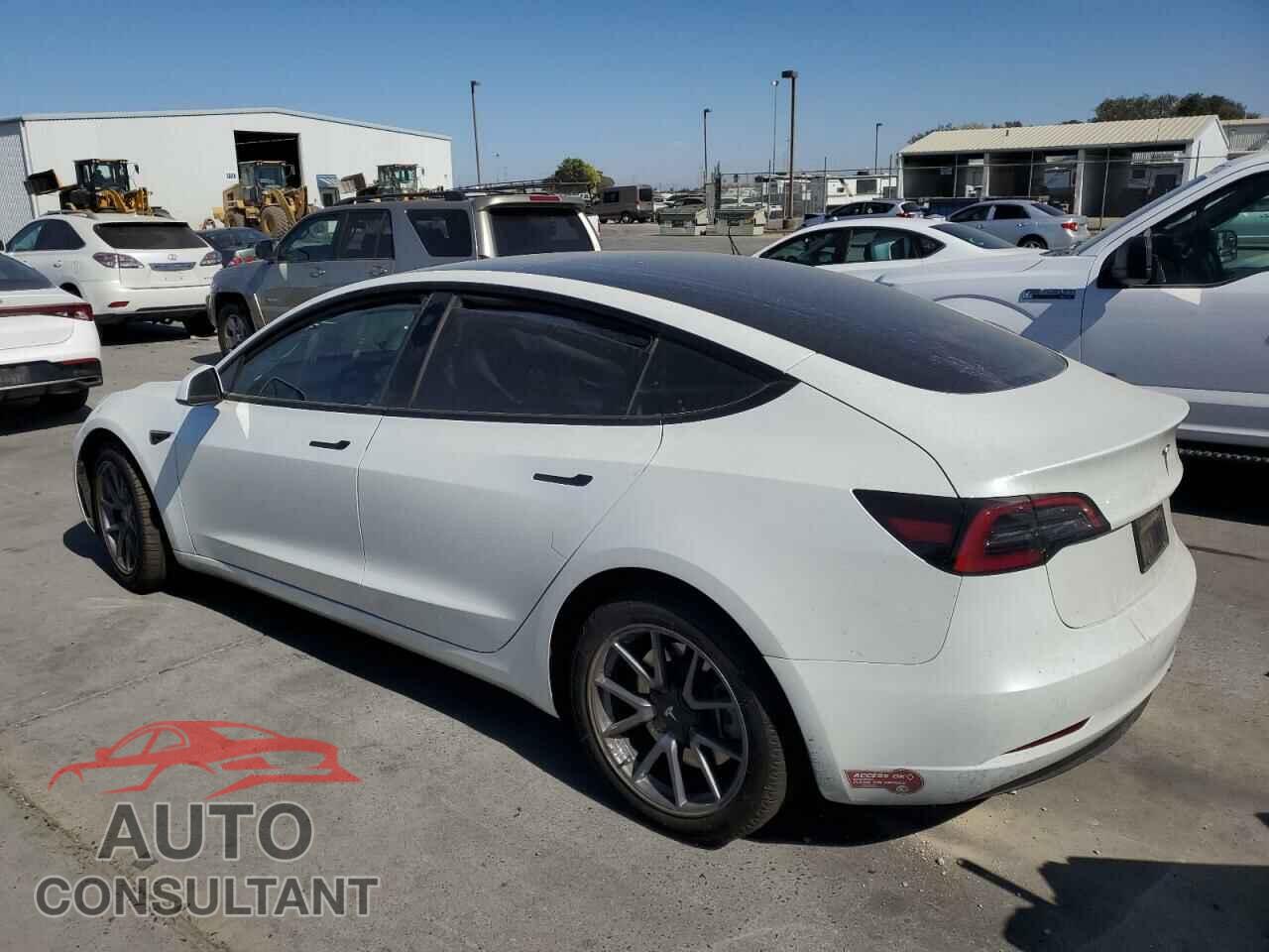 TESLA MODEL 3 2023 - 5YJ3E1EA7PF612438