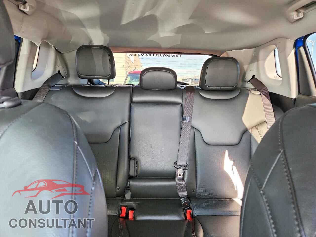 JEEP COMPASS 2022 - 3C4NJDCB2NT209905