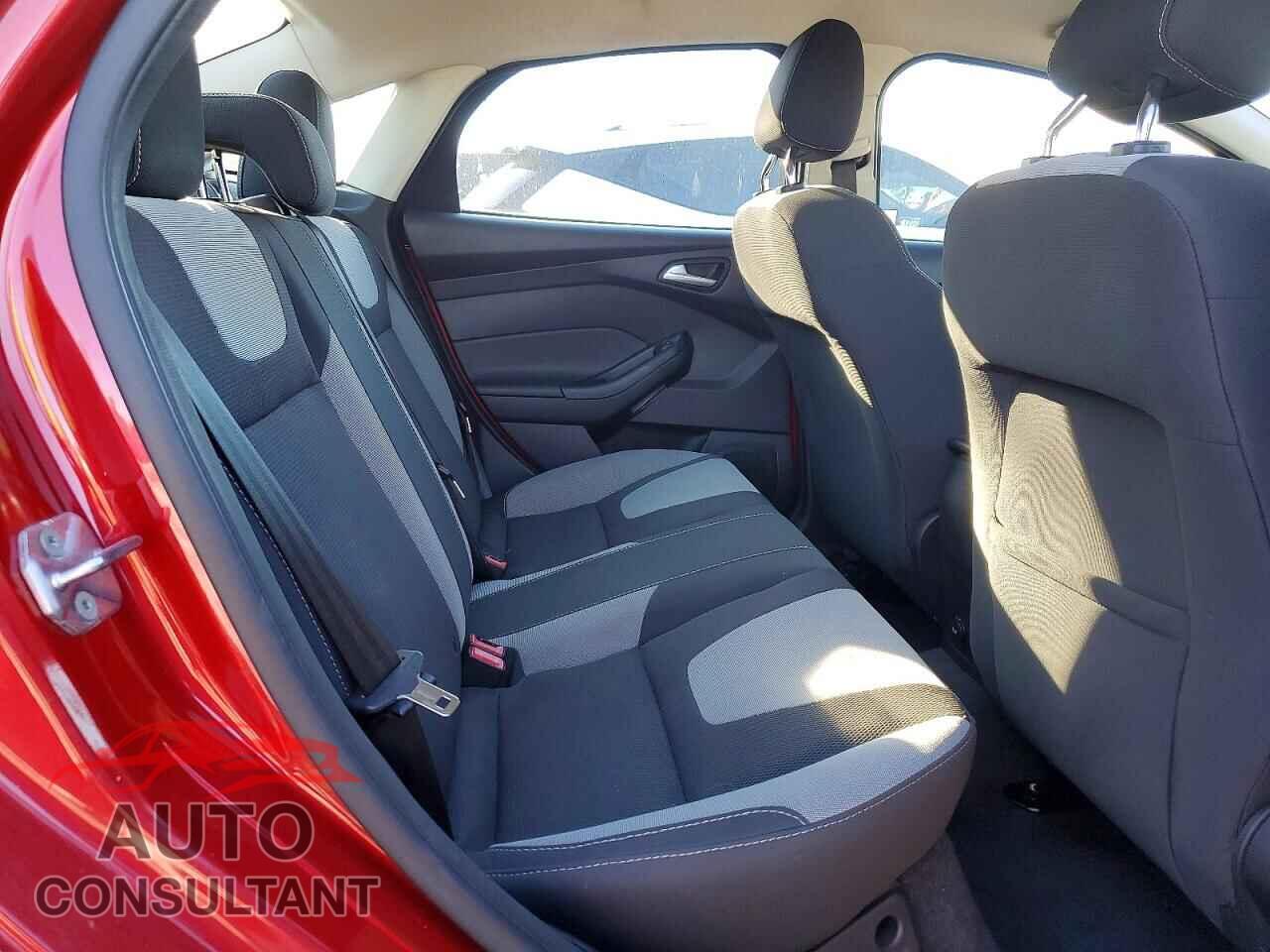 FORD FOCUS 2012 - 1FAHP3F20CL346261