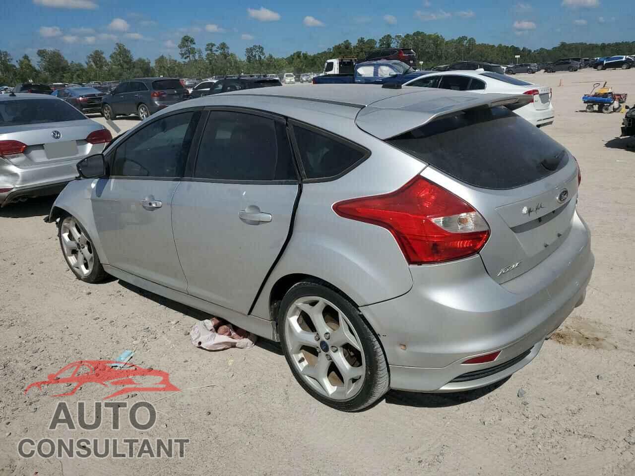 FORD FOCUS 2014 - 1FADP3L94EL440016
