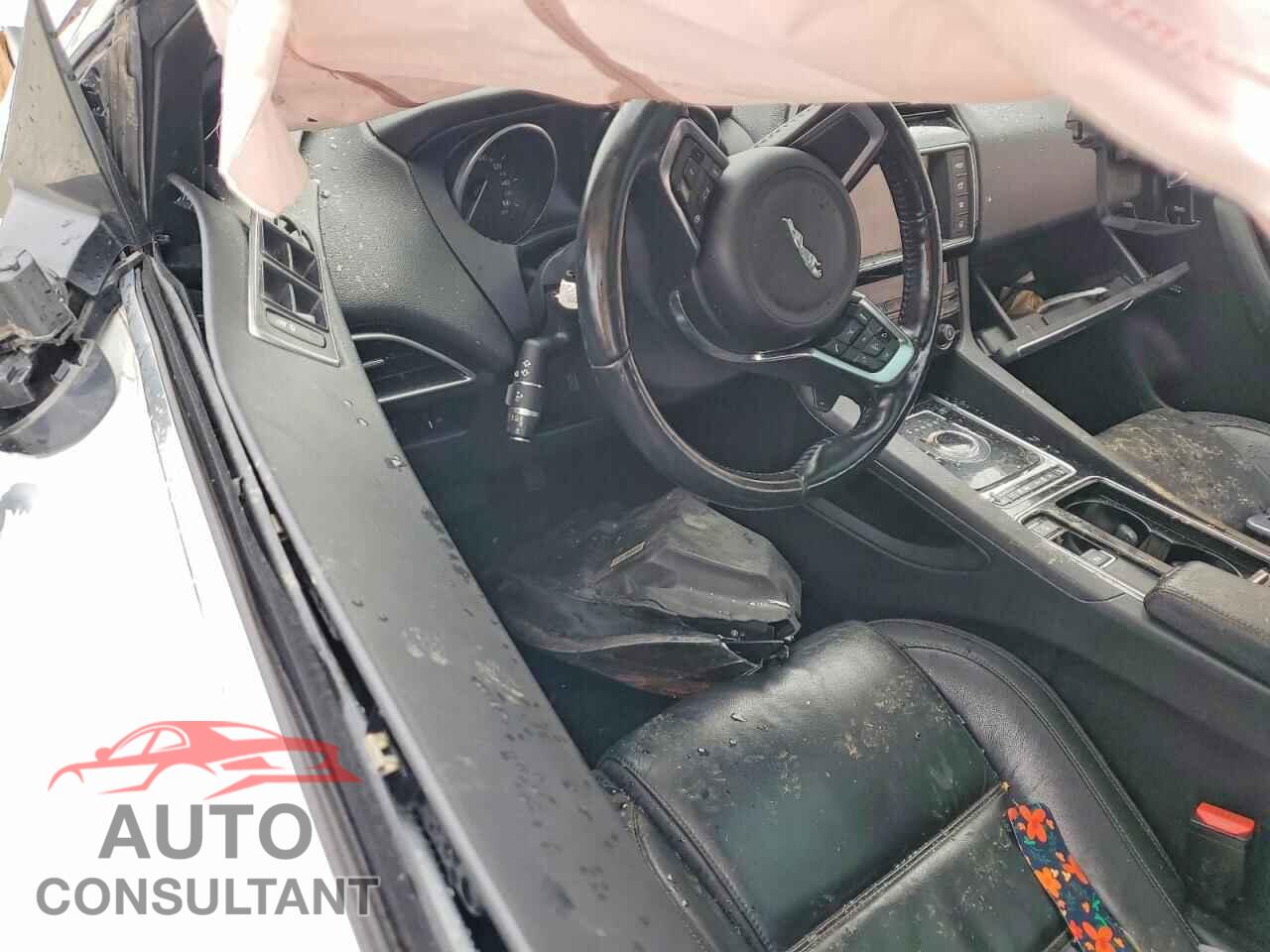 JAGUAR F-PACE 2018 - SADCK2FX9JA276247