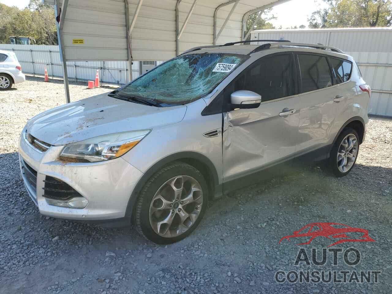 FORD ESCAPE 2013 - 1FMCU0J96DUB25142