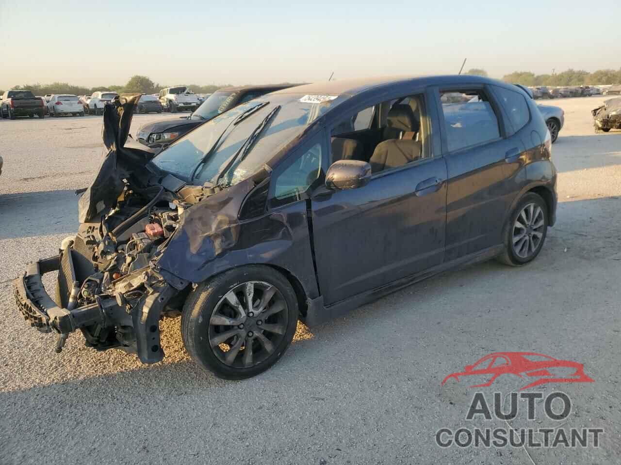 HONDA FIT 2013 - JHMGE8G50DC024771