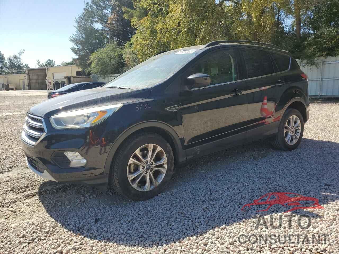 FORD ESCAPE 2017 - 1FMCU0GD4HUD34686