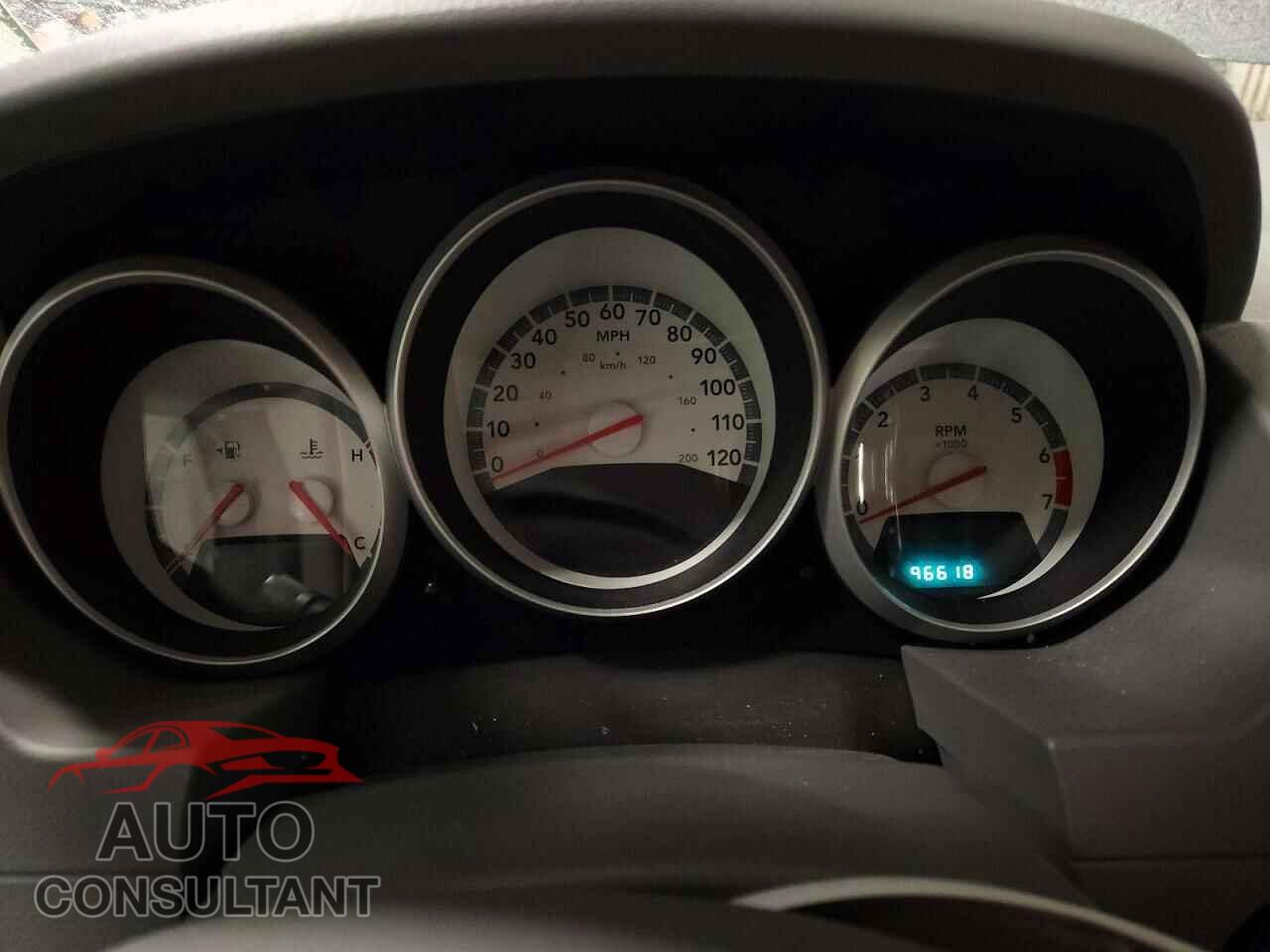 DODGE CARAVAN 2010 - 2D4RN3D11AR437979