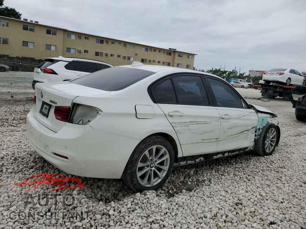 BMW 3 SERIES 2016 - WBA8E1G58GNU11748