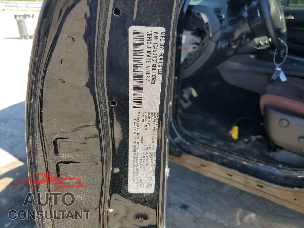 DODGE DURANGO 2024 - 1C4SDHCTXRC137623