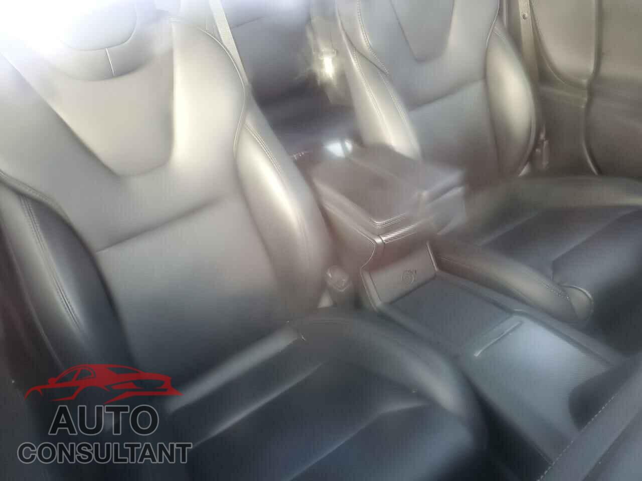 TESLA MODEL S 2019 - 5YJSA1E49KF347760