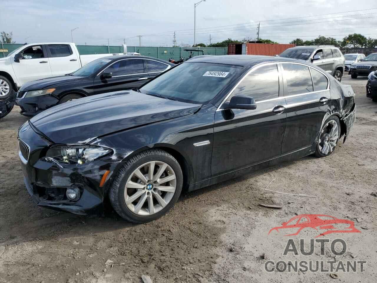 BMW 5 SERIES 2016 - WBA5B1C50GG129450