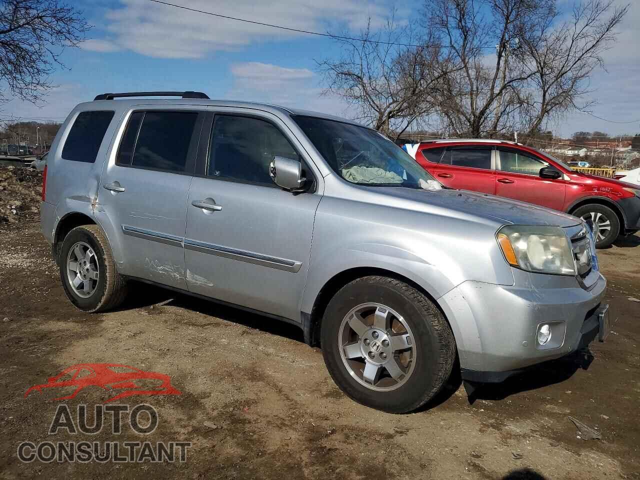 HONDA PILOT 2011 - 5FNYF4H9XBB036889