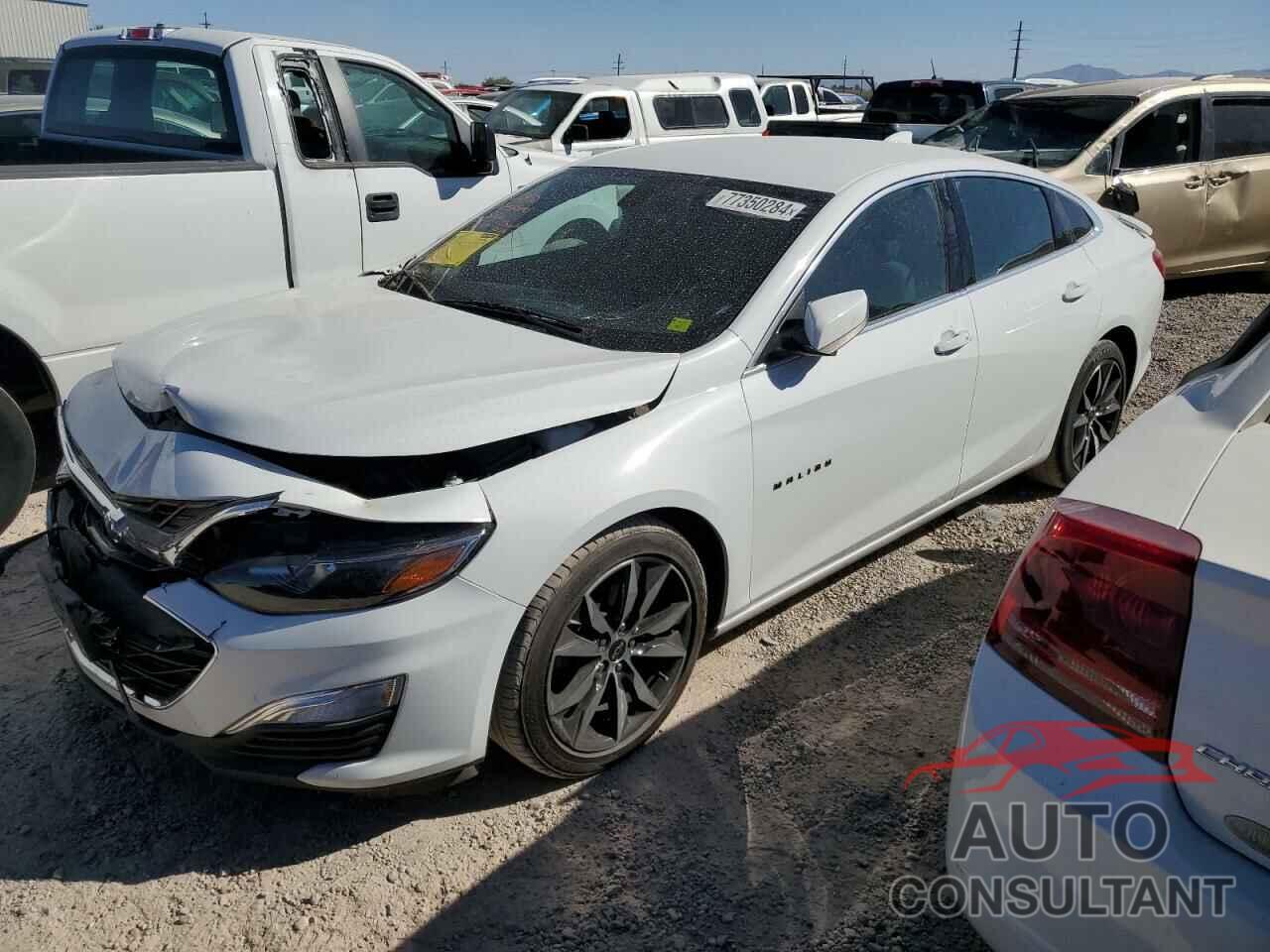 CHEVROLET MALIBU 2020 - 1G1ZG5ST9LF022676