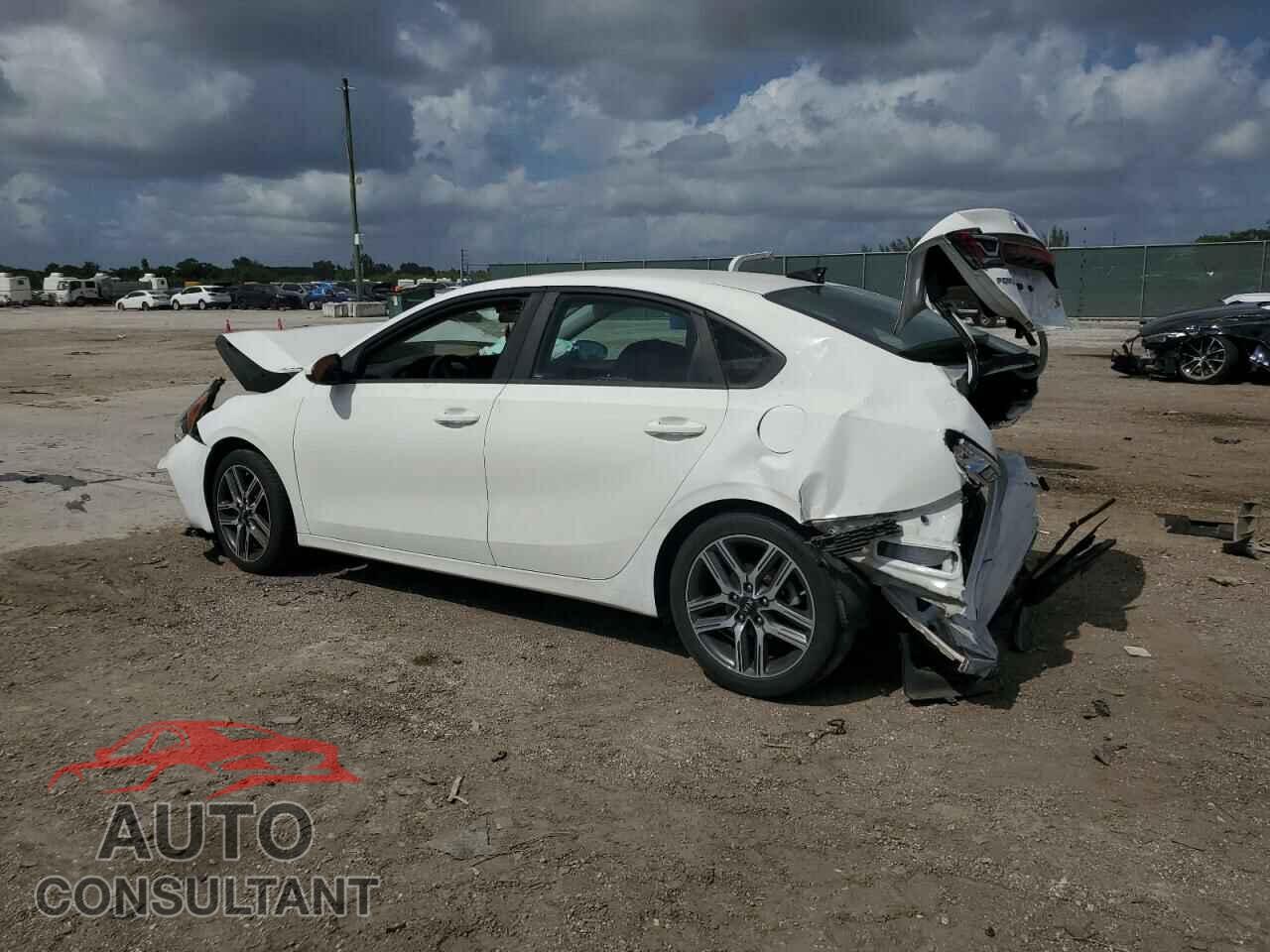 KIA FORTE 2019 - 3KPF34AD2KE041833