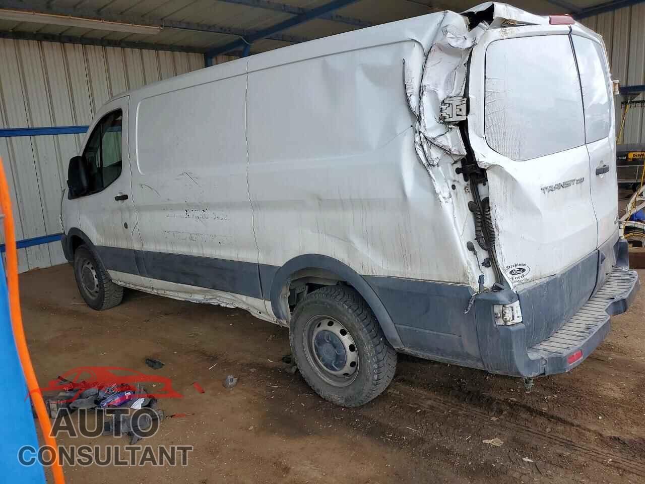 FORD TRANSIT 2017 - 1FTYR1YM2HKB25233