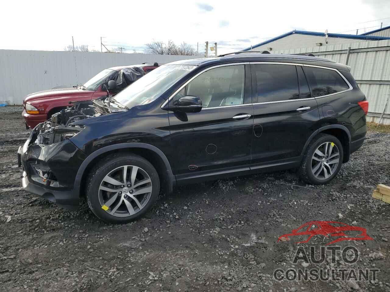 HONDA PILOT 2018 - 5FNYF6H00JB022916