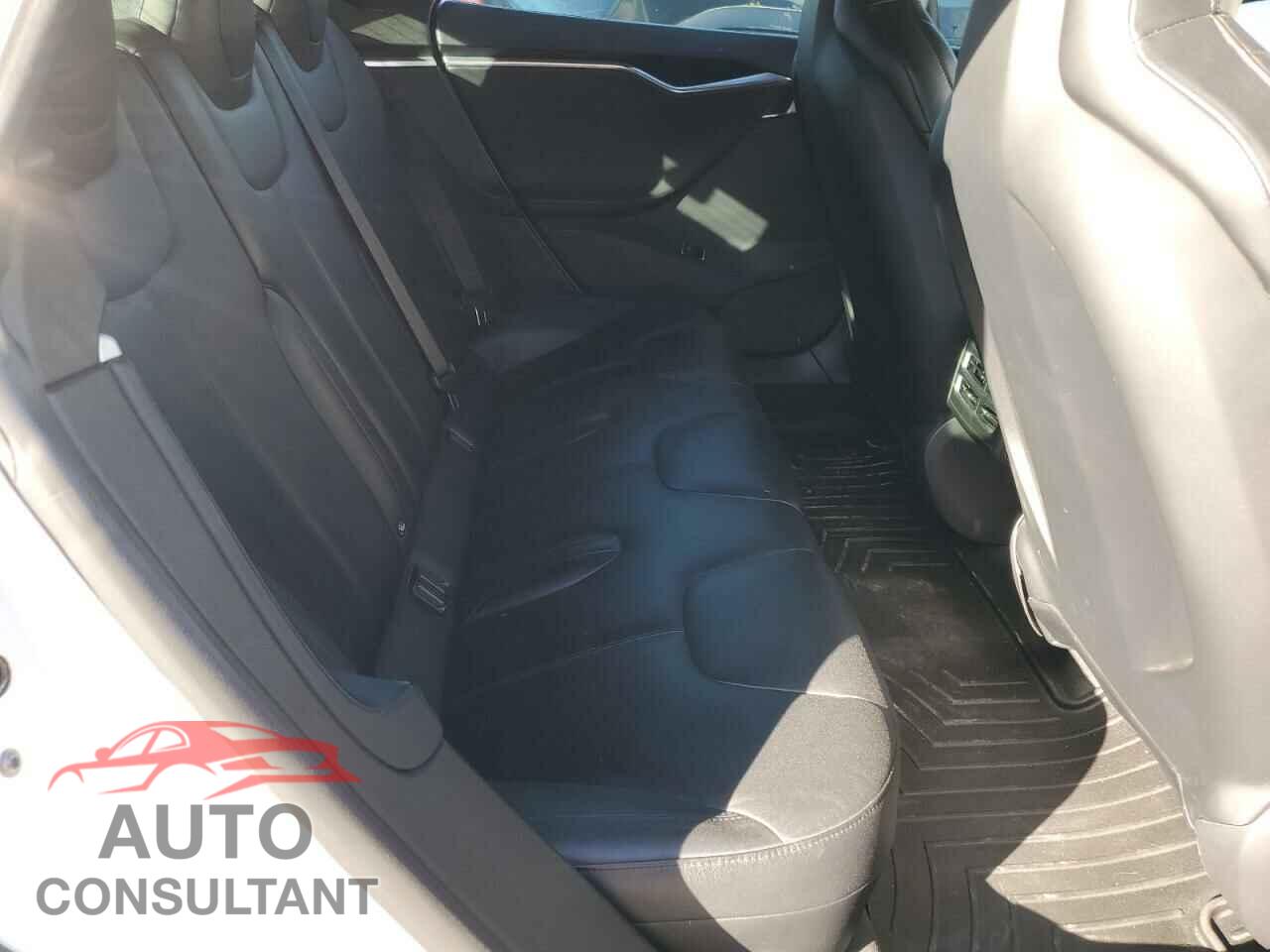 TESLA MODEL S 2015 - 5YJSA1S29FF090575