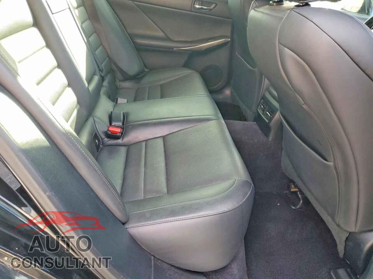 LEXUS IS 2014 - JTHBF1D23E5029364