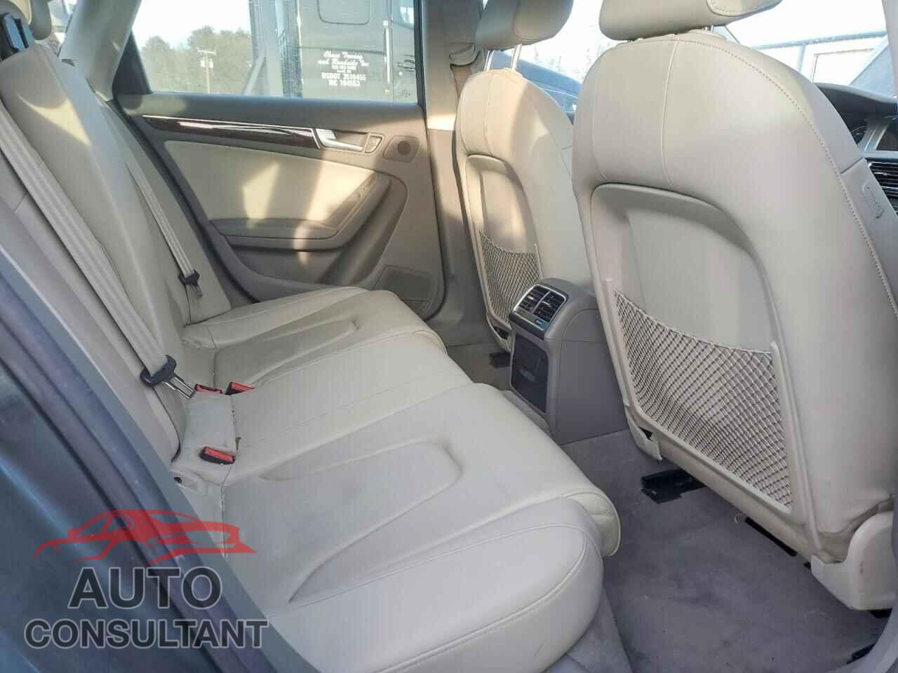 AUDI A4 2012 - WAUFFAFL5CA102437