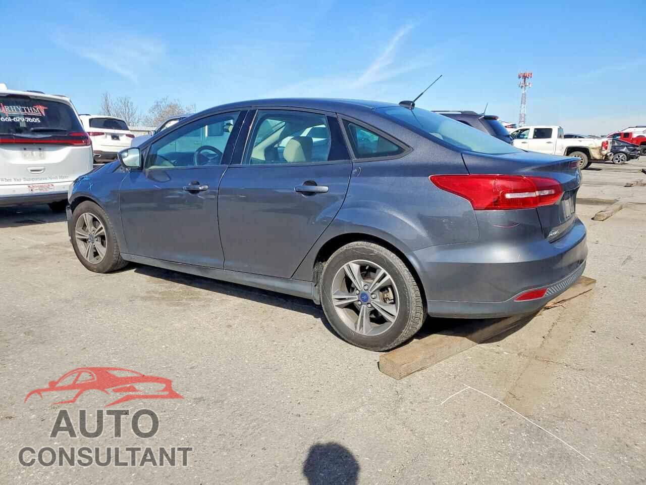FORD FOCUS 2018 - 1FADP3FE0JL205504